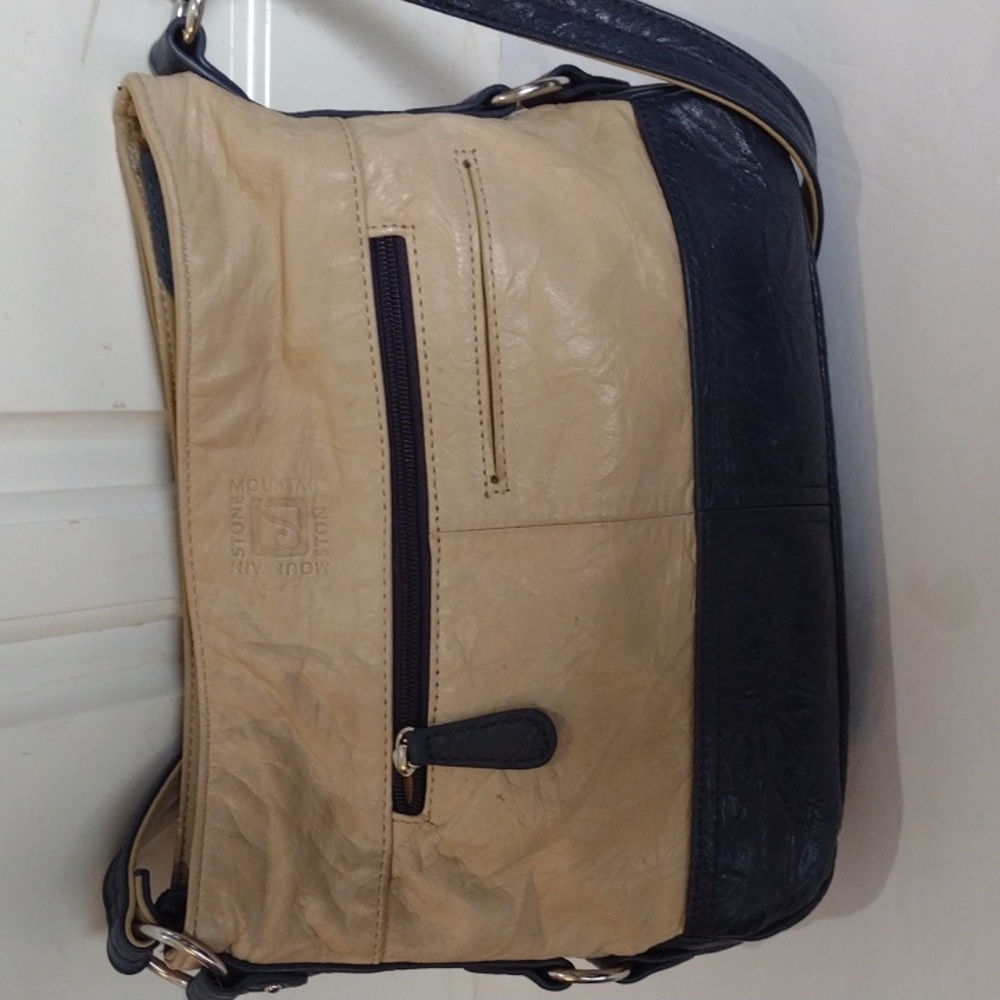 STONE MOUNTAIN LEATHER Shoulder Bag Navy Cream - Picture 3 of 16